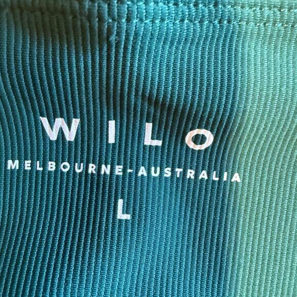 Wilo The Label Ribbed Cross Front Sports Bra Size L - Picture 6 of 7